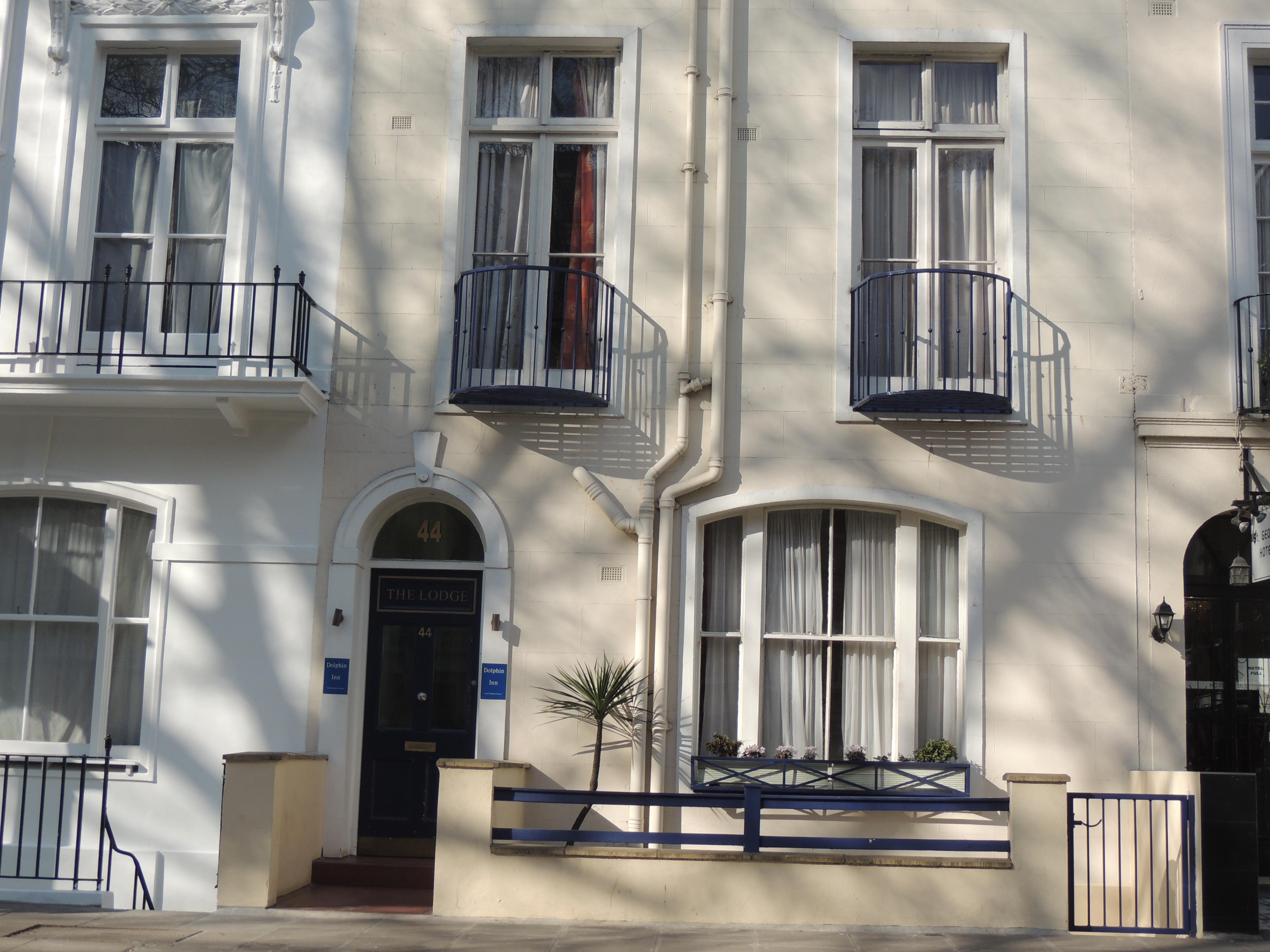 Dolphin Inn - The Lodge London Exterior photo